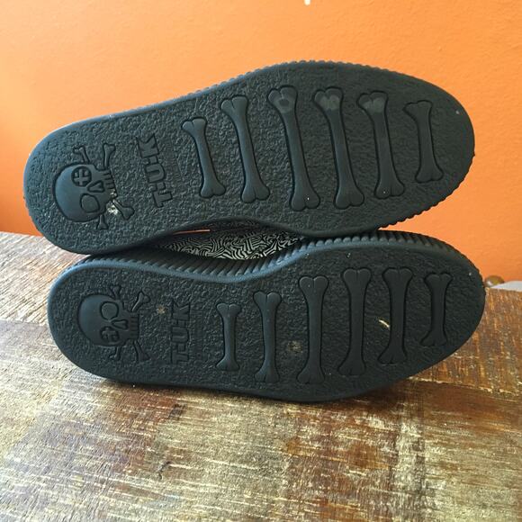 T.U.K. Mondo Creeper Loafer Mens 7 Womens 9 Black White Platform Sneaker Punk - Picture 10 of 11